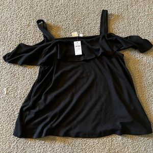 Black top from gap. Brand new with tags